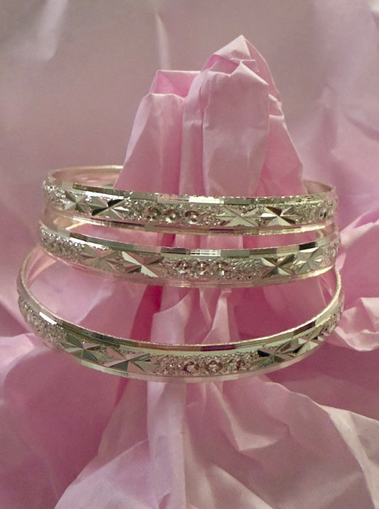 Apsara Bangles (Set of 3)
