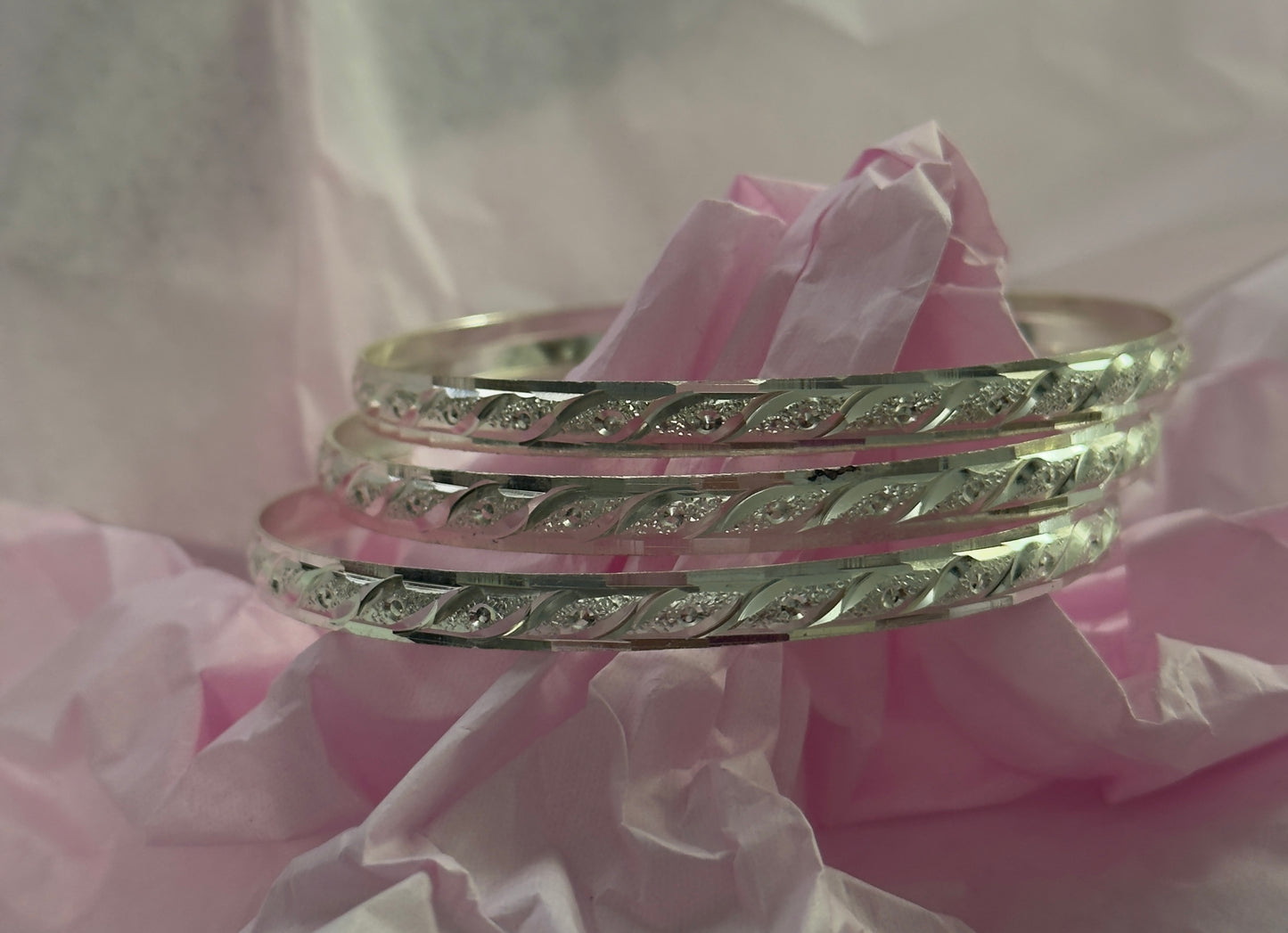 Apsara Bangles (Set of 3)