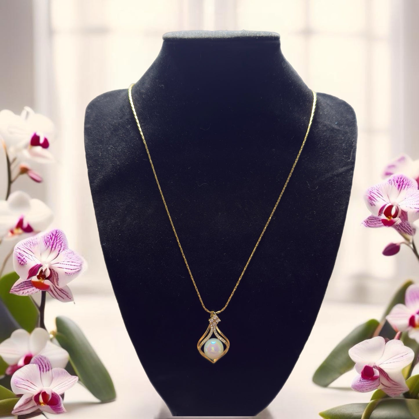 Opal gold drop pendant necklace