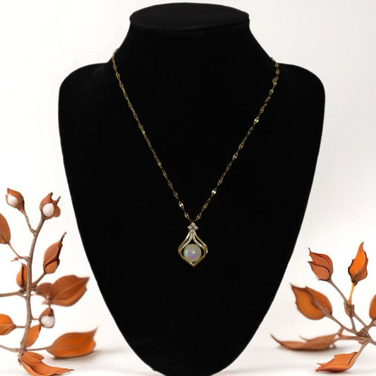 Opal gold drop pendant necklace