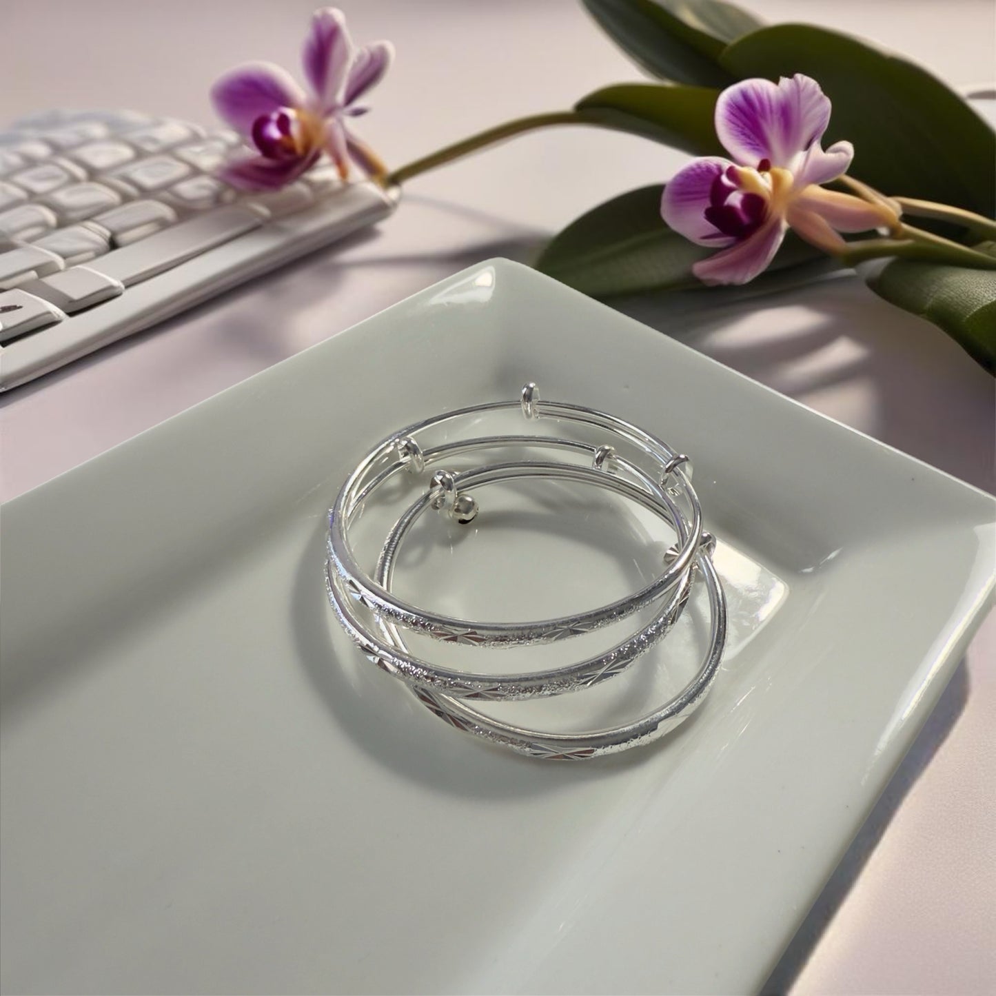 Asian inspired silver bangles (set of 2)