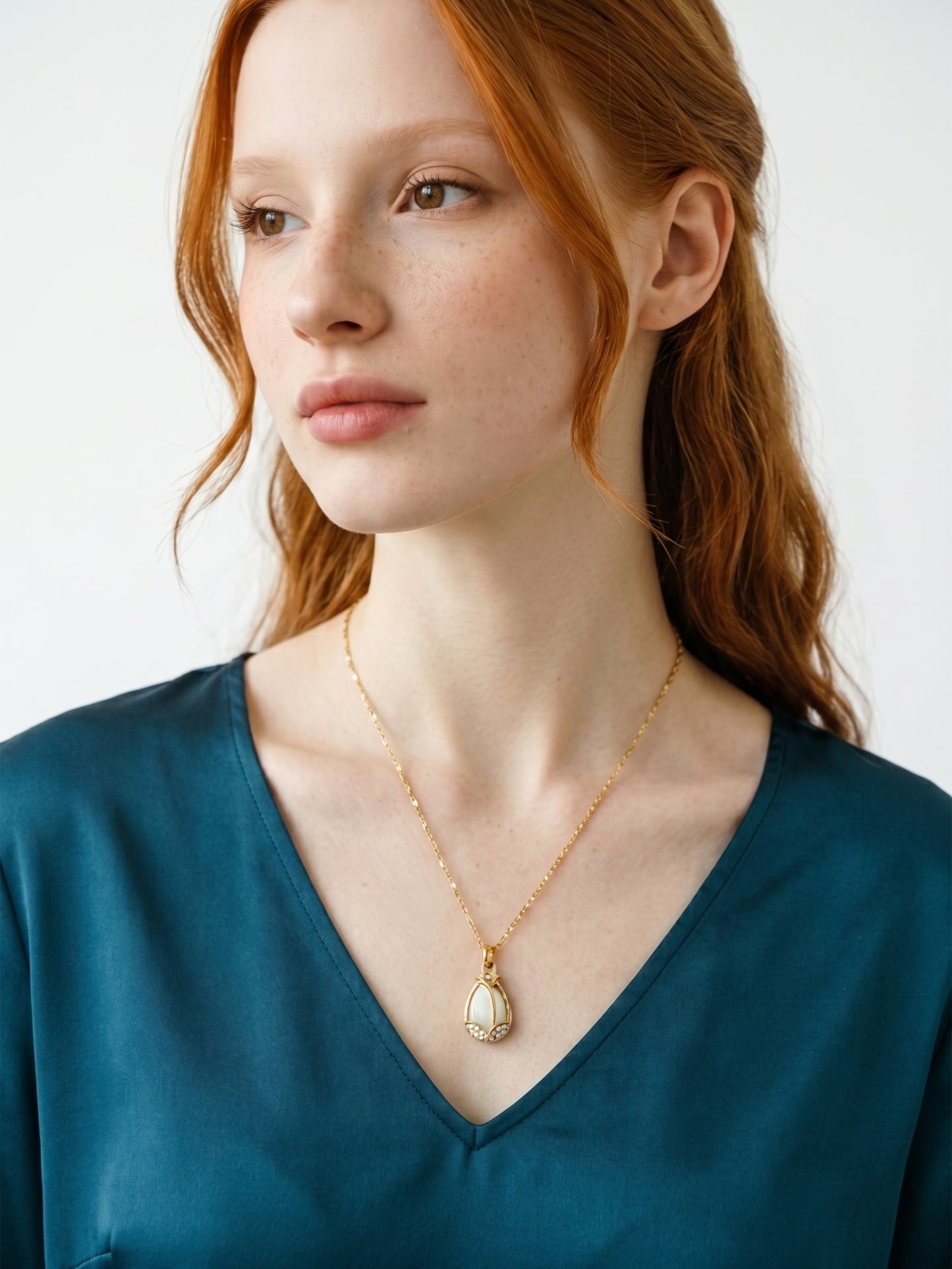 Tulip Necklace