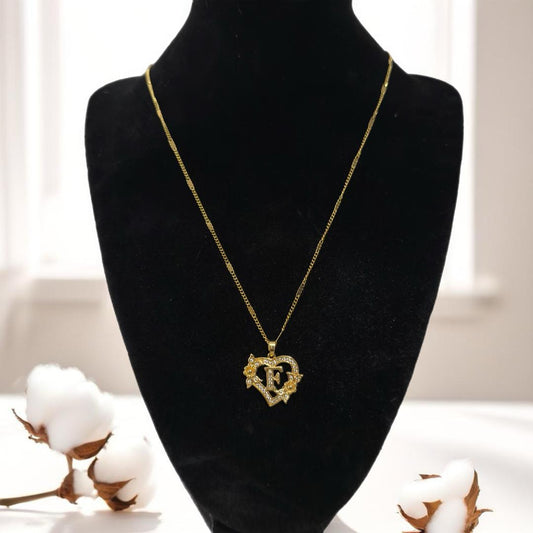 Gold heart initial pendant necklace